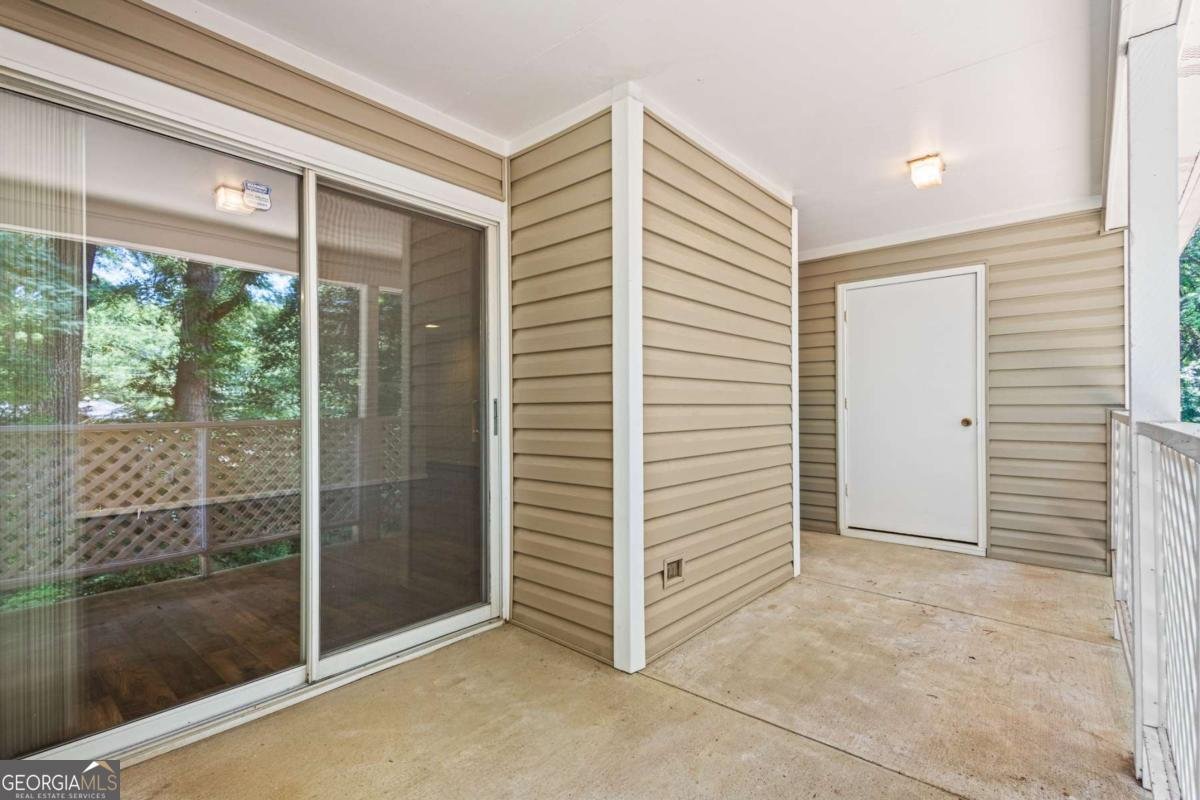 98 Hampshire Court Avondale Estates - 21
