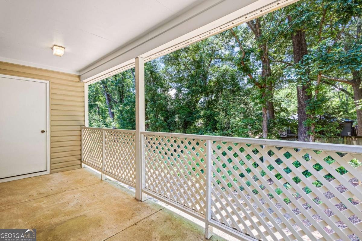 98 Hampshire Court Avondale Estates - 22
