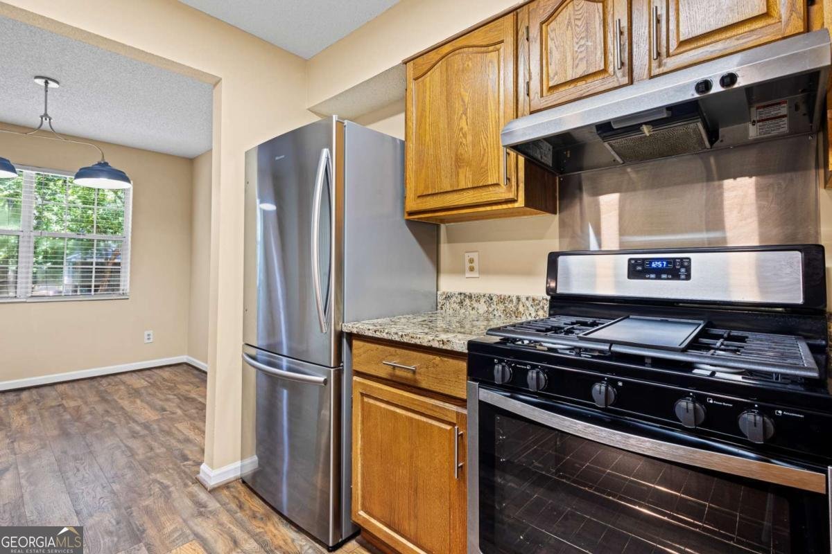 98 Hampshire Court Avondale Estates - 5