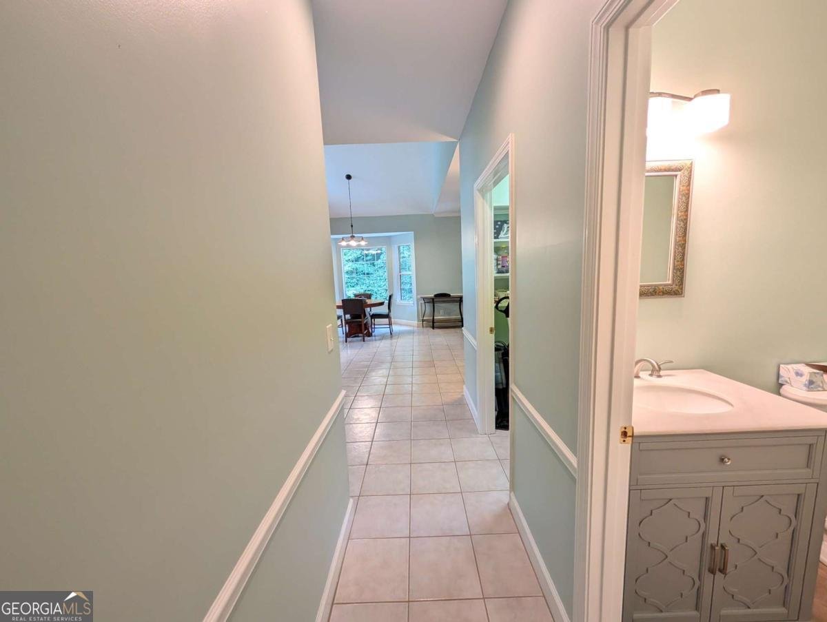 6797 Greenoak Drive Douglasville - 21