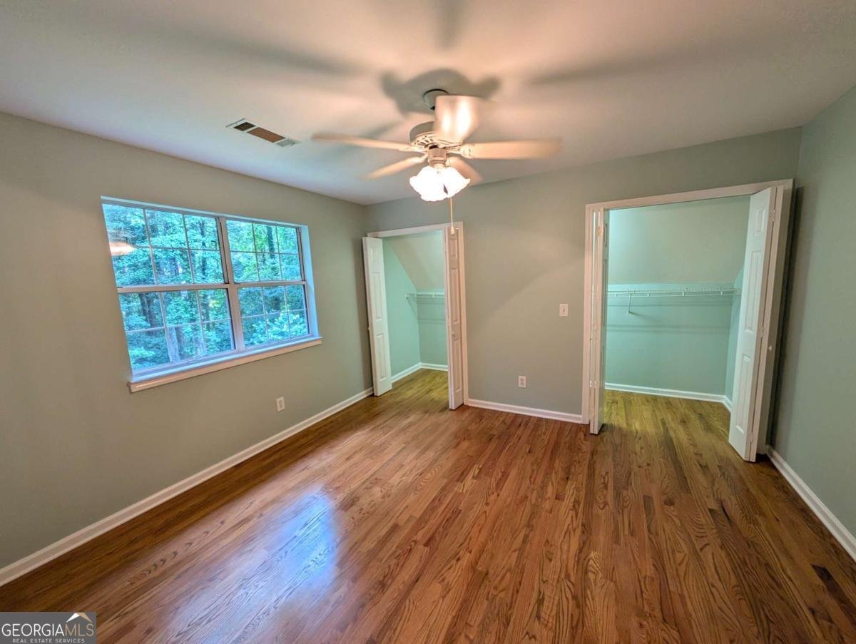 6797 Greenoak Drive Douglasville - 37