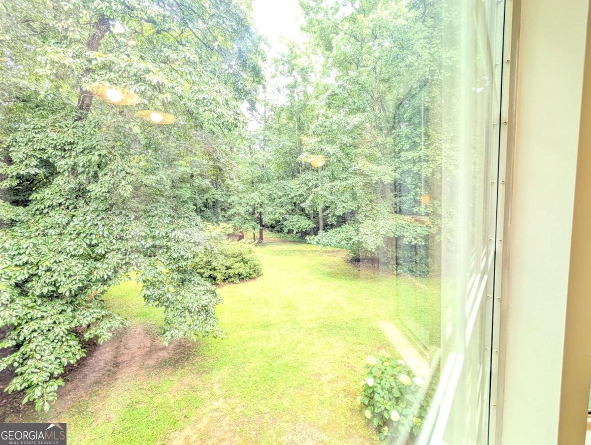6797 Greenoak Drive Douglasville - 6