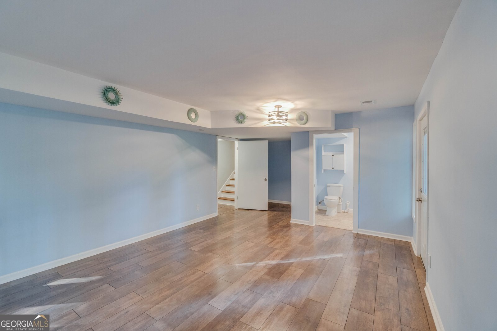 100 Lakeside Drive Covington - 20