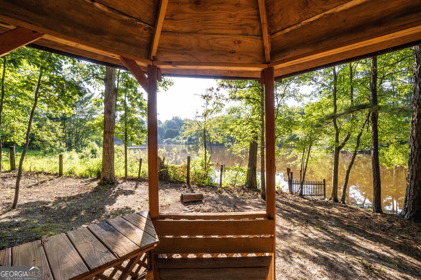 100 Lakeside Drive Covington - 38