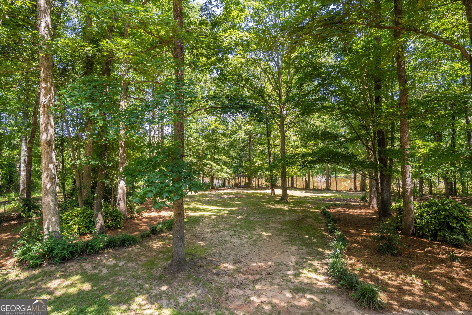 100 Lakeside Drive Covington - 39