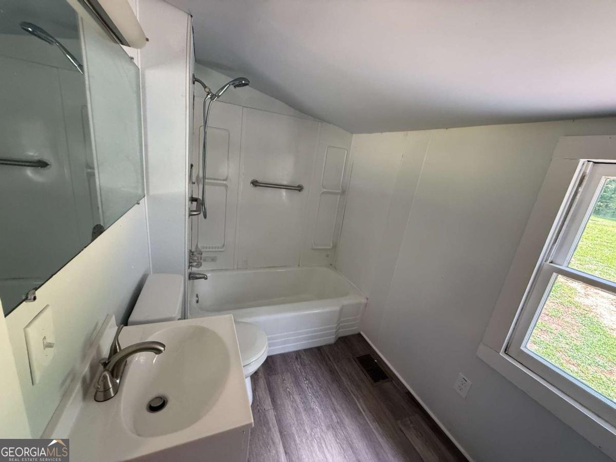 42 Rustic Road Stockbridge - 9