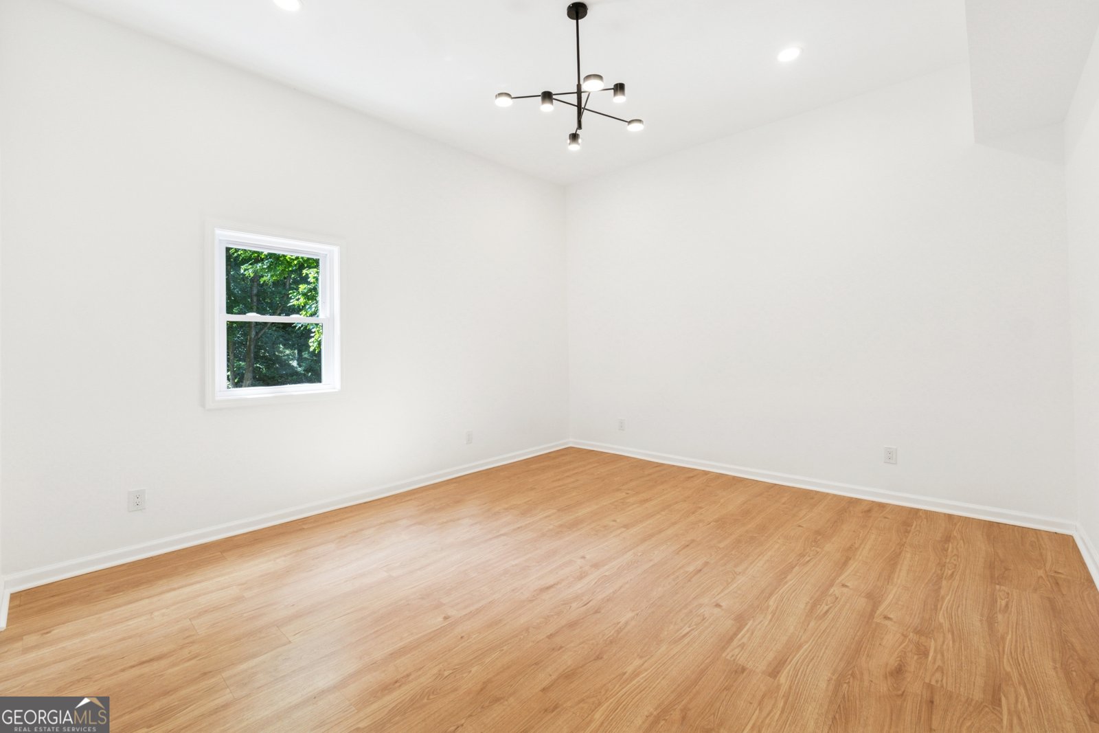 4567 Amberly Court Atlanta - 29