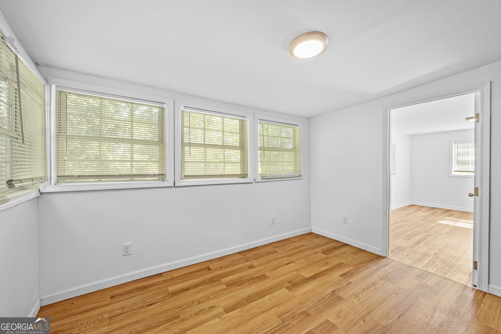 1339 Lyle Avenue Atlanta - 5