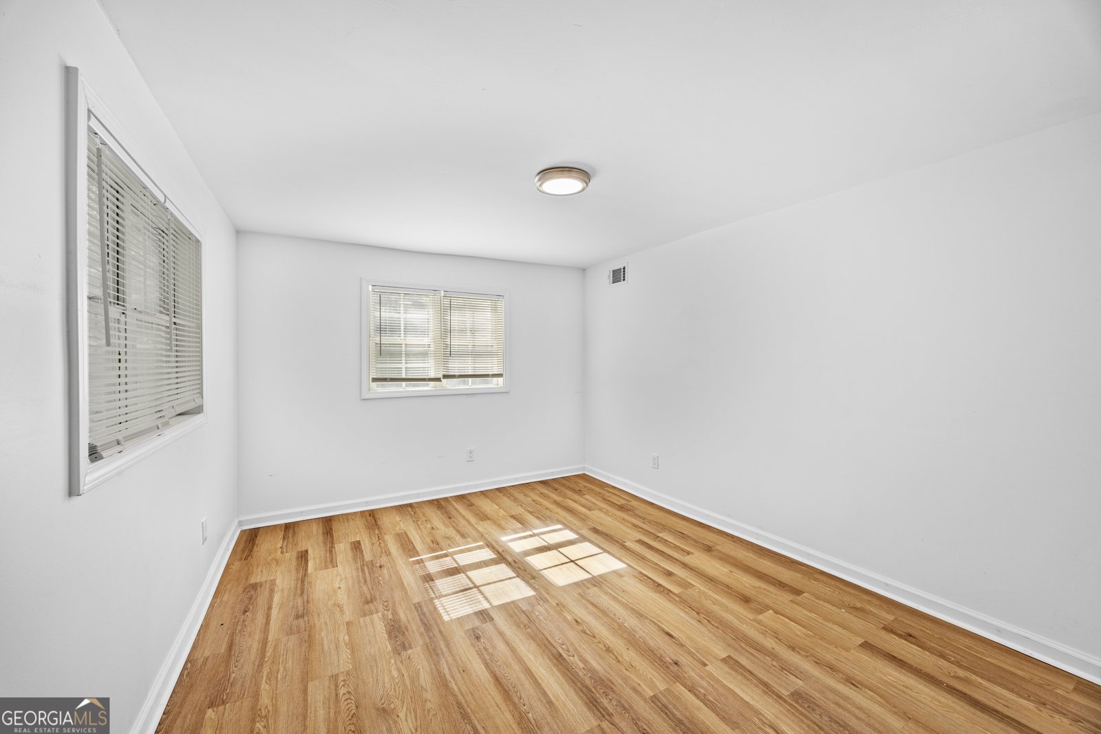 1339 Lyle Avenue Atlanta - 7