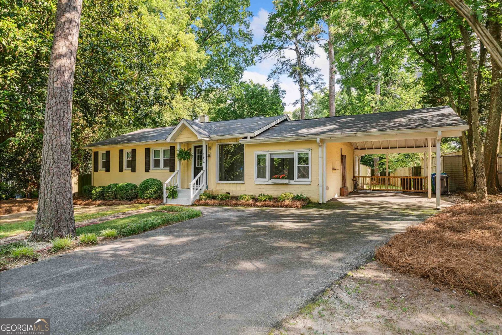1333 Victor Road Atlanta - 1