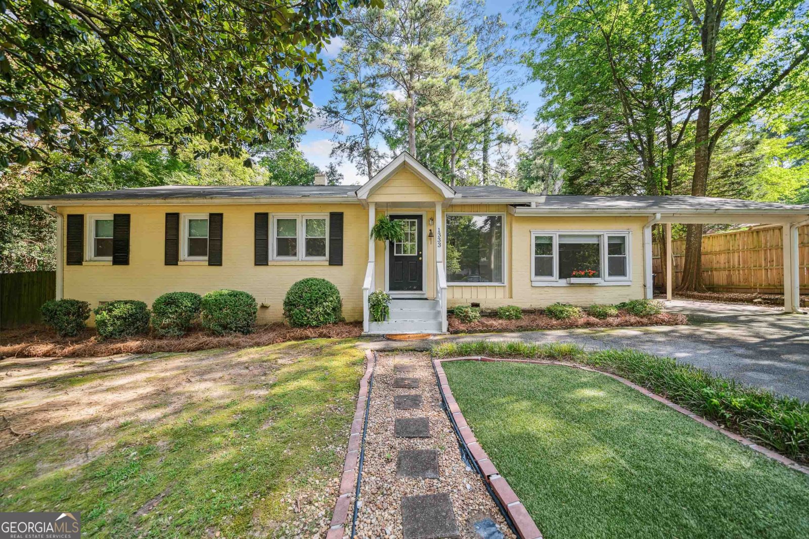 1333 Victor Road Atlanta - 2