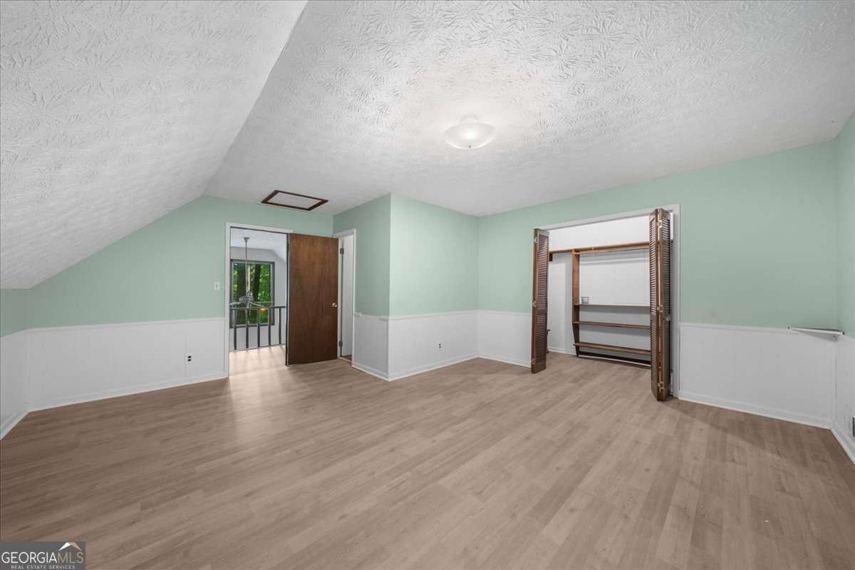 6800 Thunder Trail Gainesville - 29