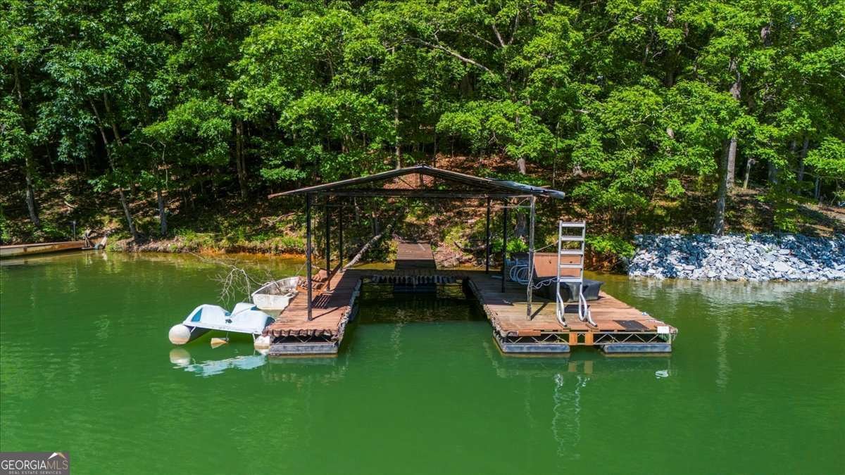 6800 Thunder Trail Gainesville - 38