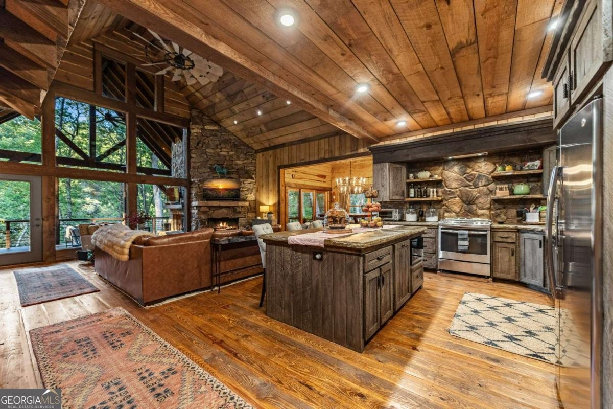 2695 Hwy 2 Blue Ridge - 22