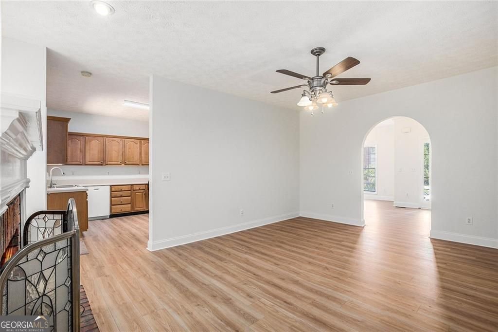 27 Shepherd Drive Lithia Springs - 9