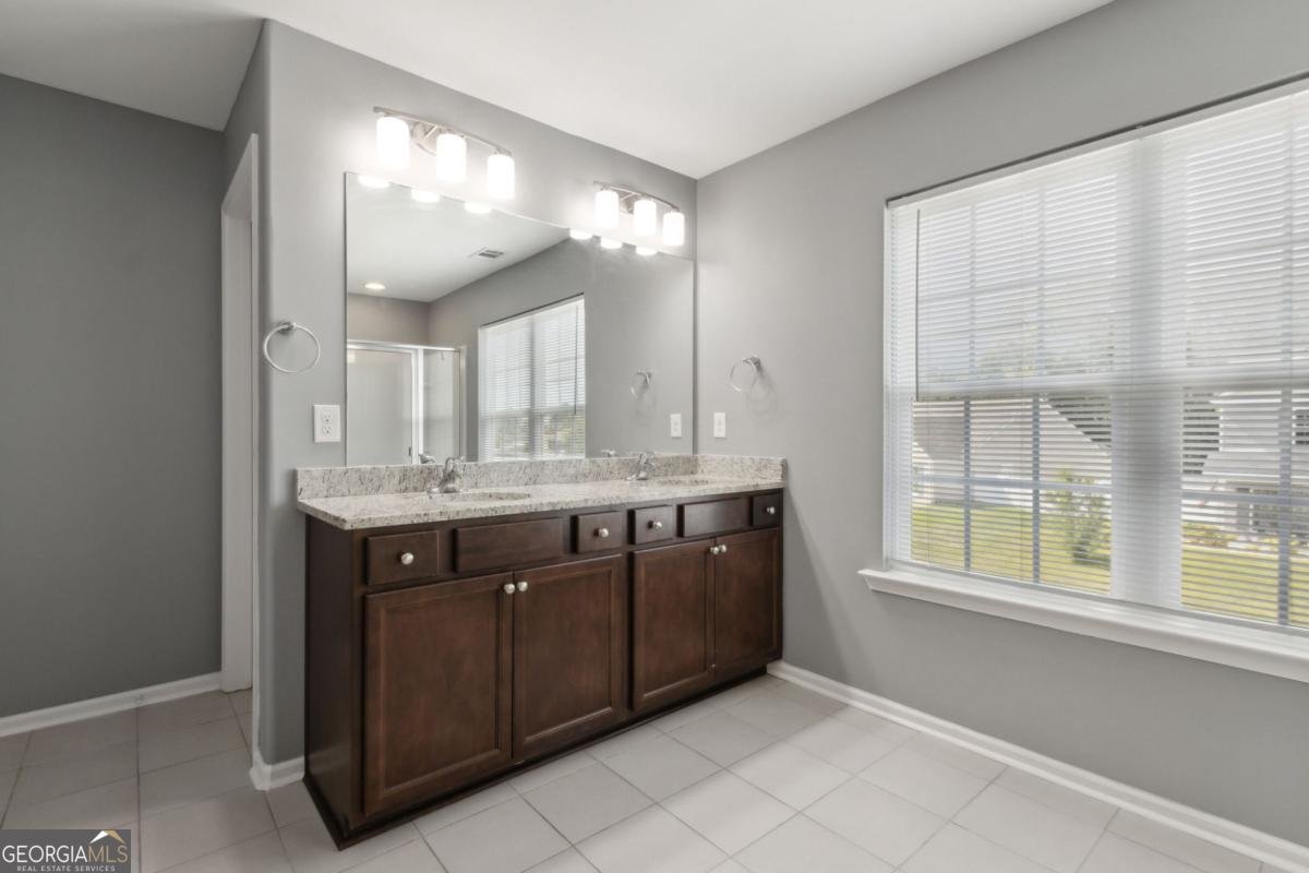259 Daniel Trent Way Kingsland - 44