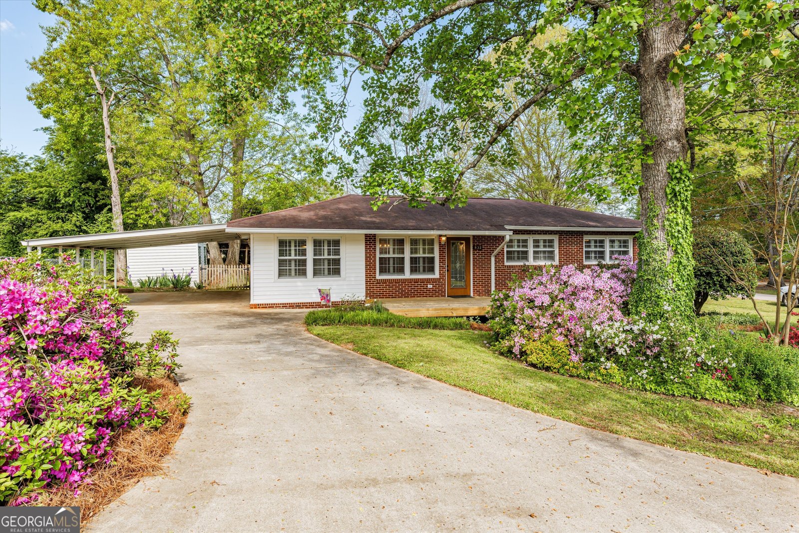 832 Berkshire Drive Washington - 1