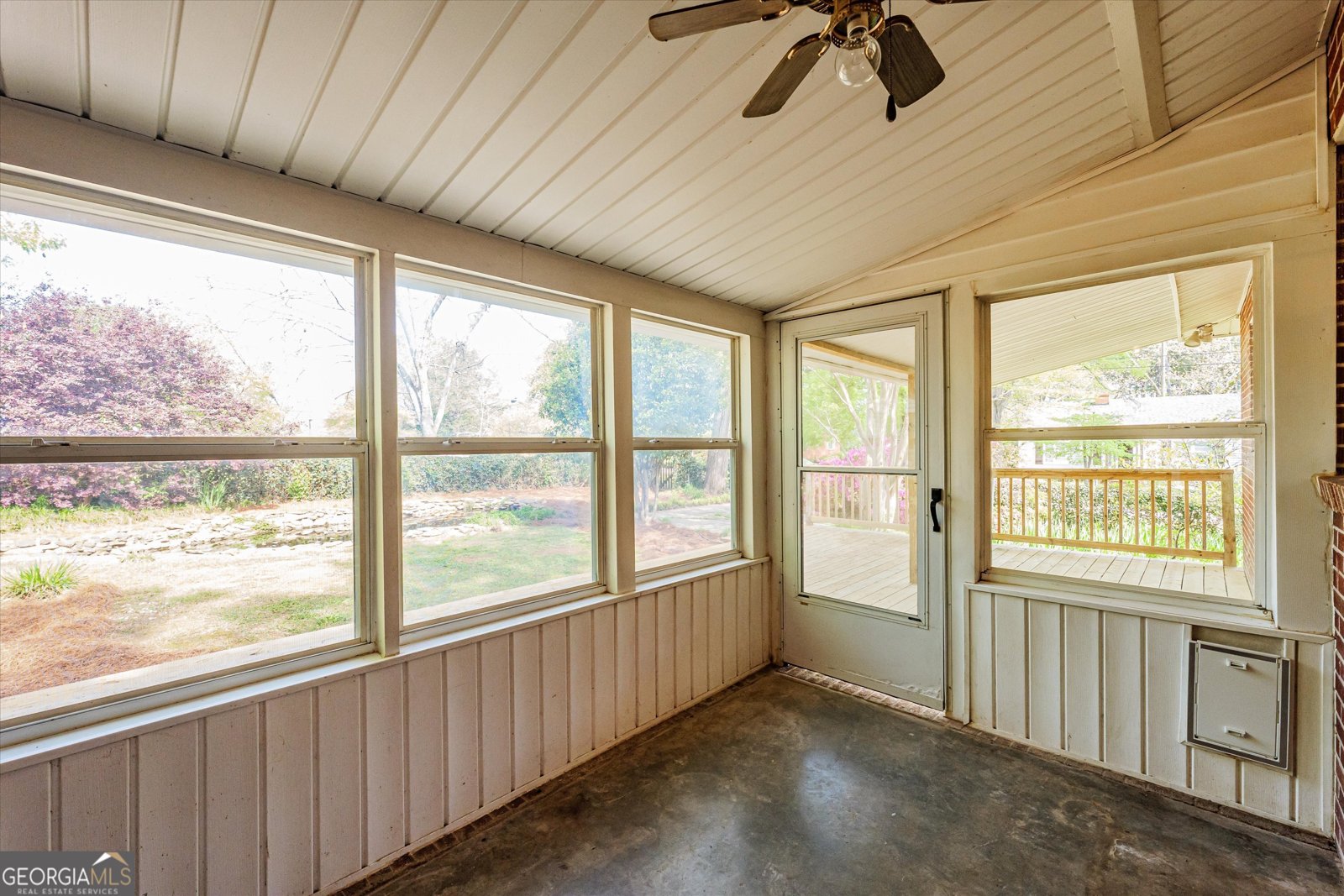 832 Berkshire Drive Washington - 12
