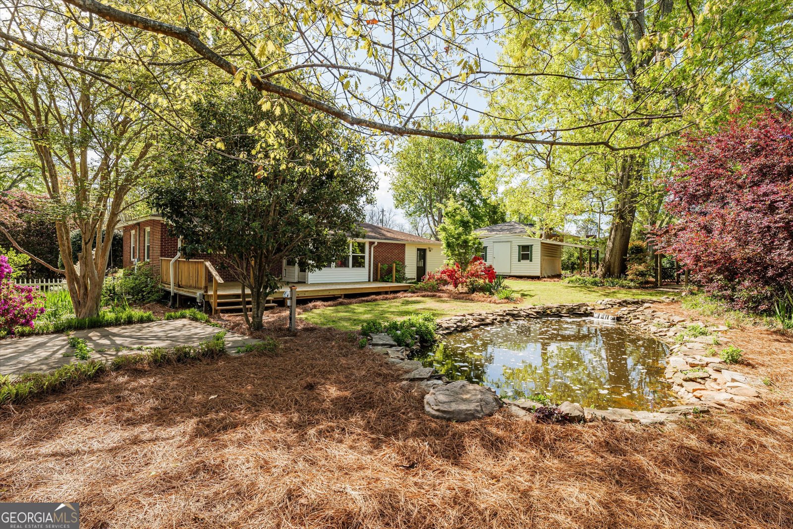 832 Berkshire Drive Washington - 28