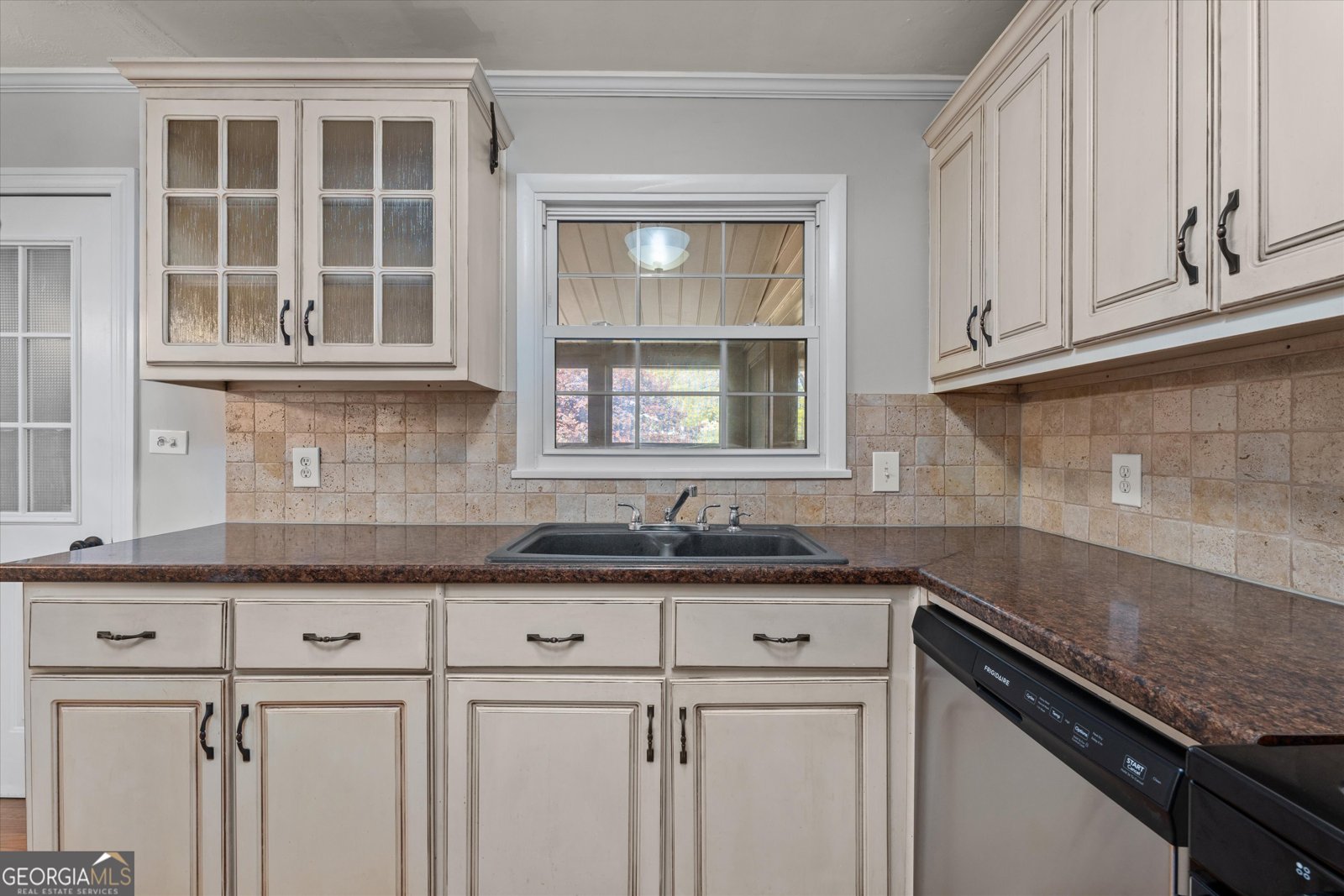 832 Berkshire Drive Washington - 41