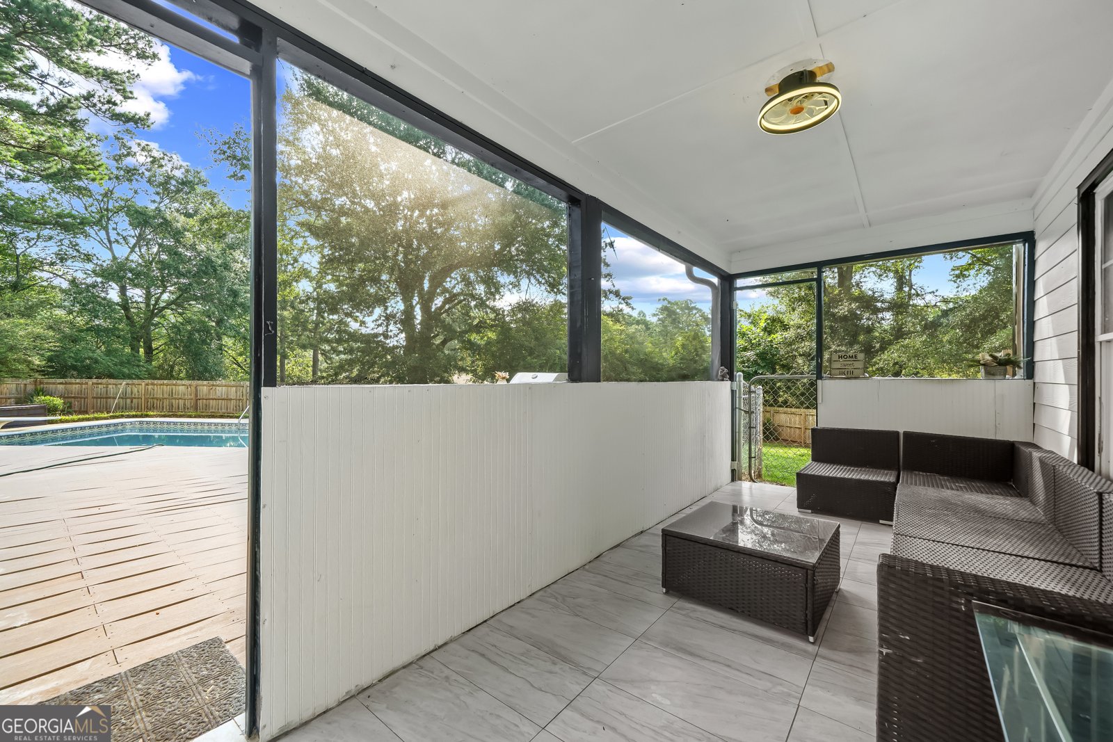 4001 Lindley Drive Powder Springs - 24