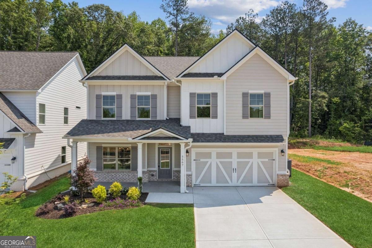 5529 Keswick Drive Flowery Branch - 1