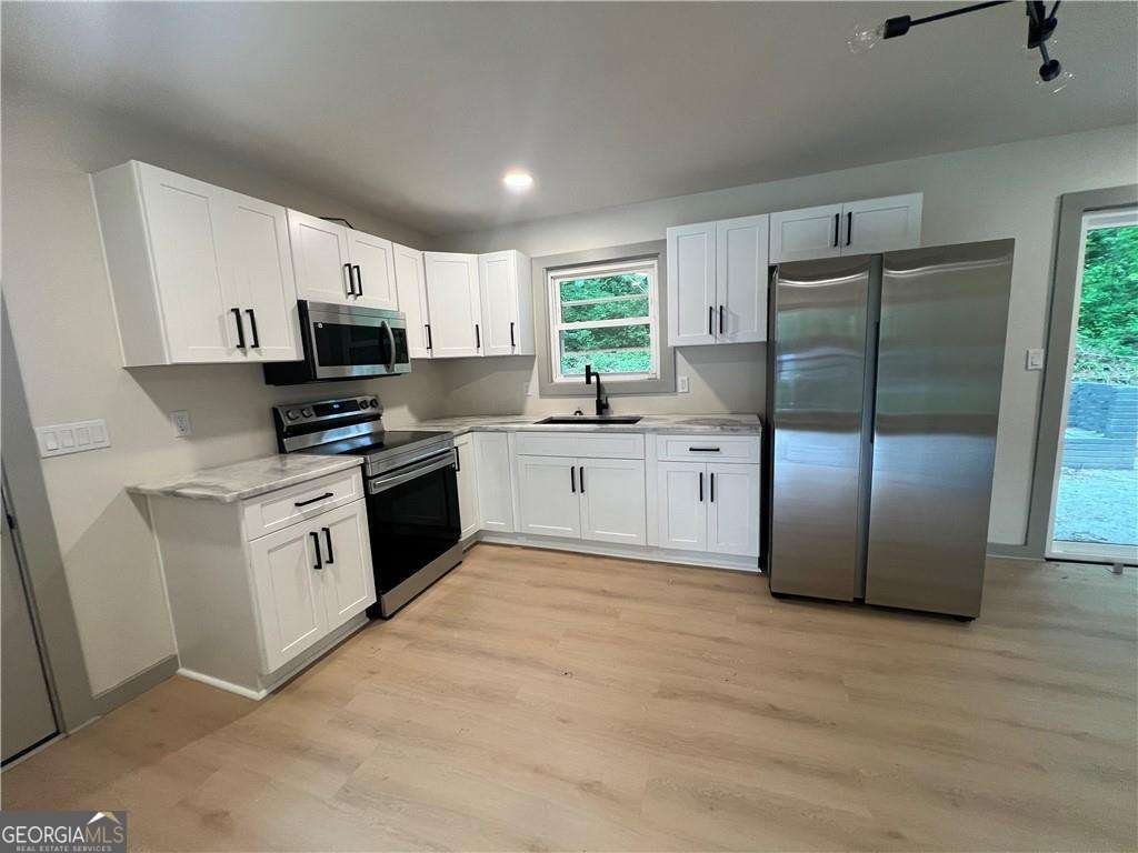 4396 Greenleaf Circle Atlanta - 6