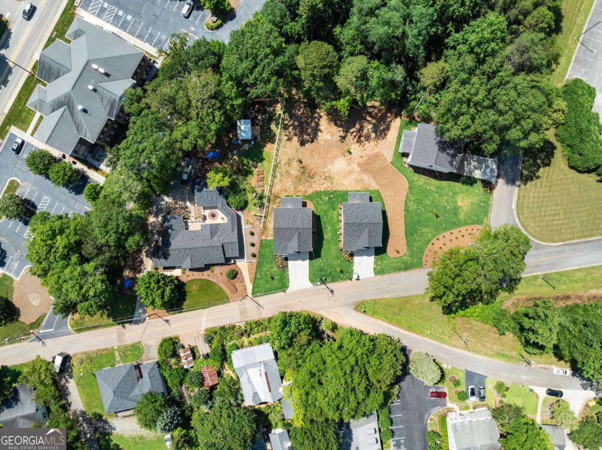176 Llewellyn St Clarkesville - 37