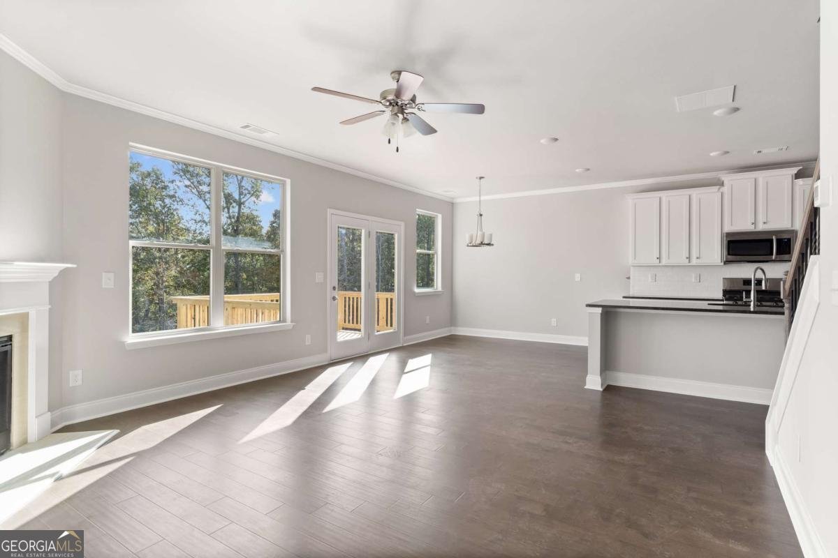 7252 Millbrae Walk Flowery Branch - 16
