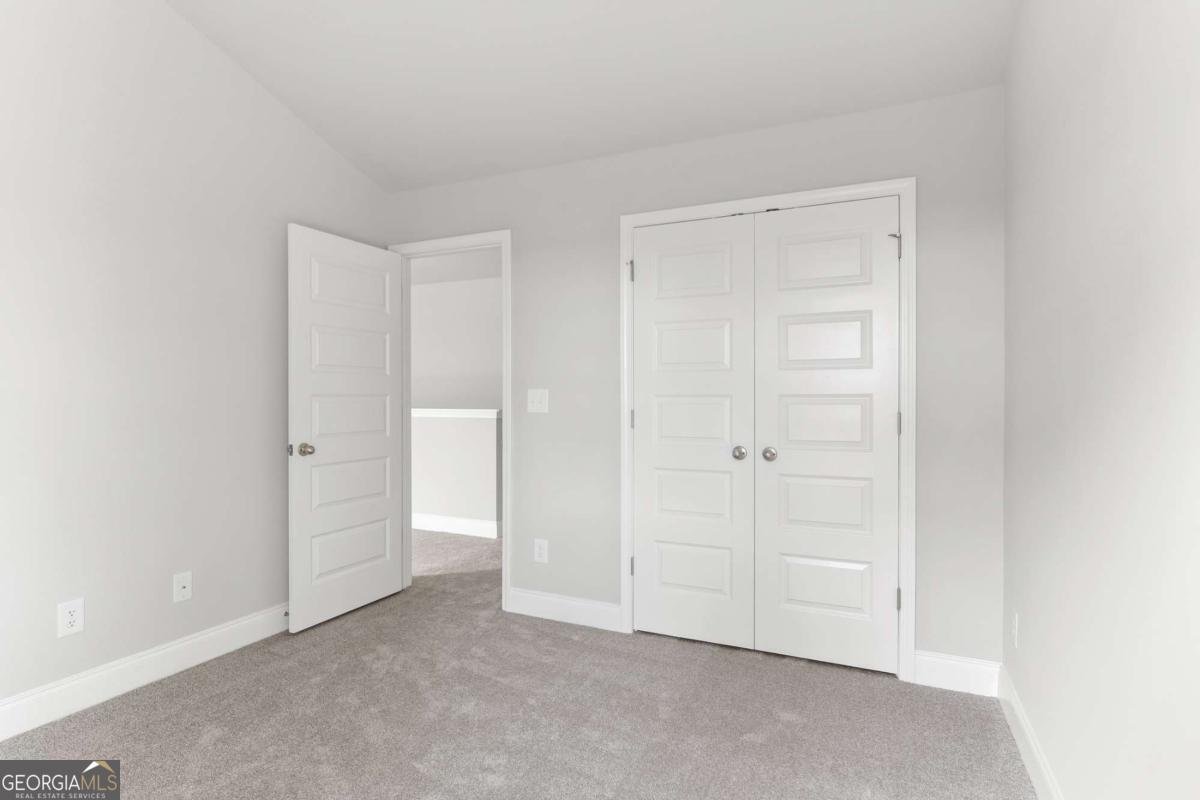 7252 Millbrae Walk Flowery Branch - 29