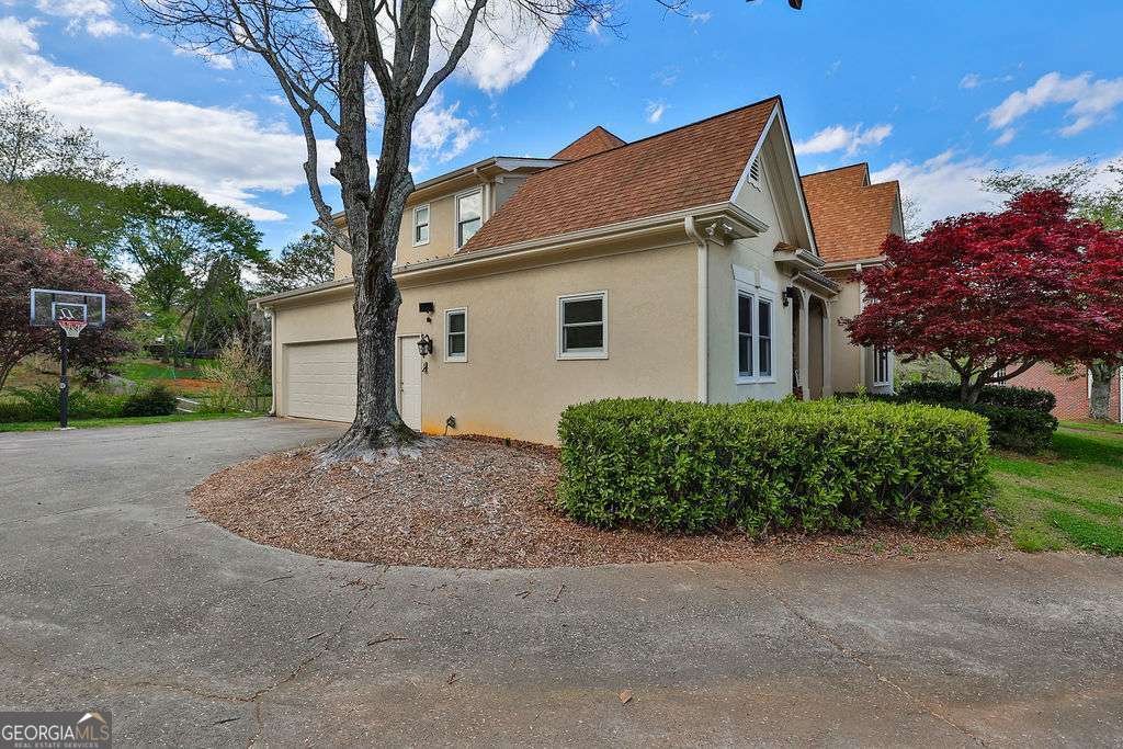3060 Cabernet Court Cumming - 3