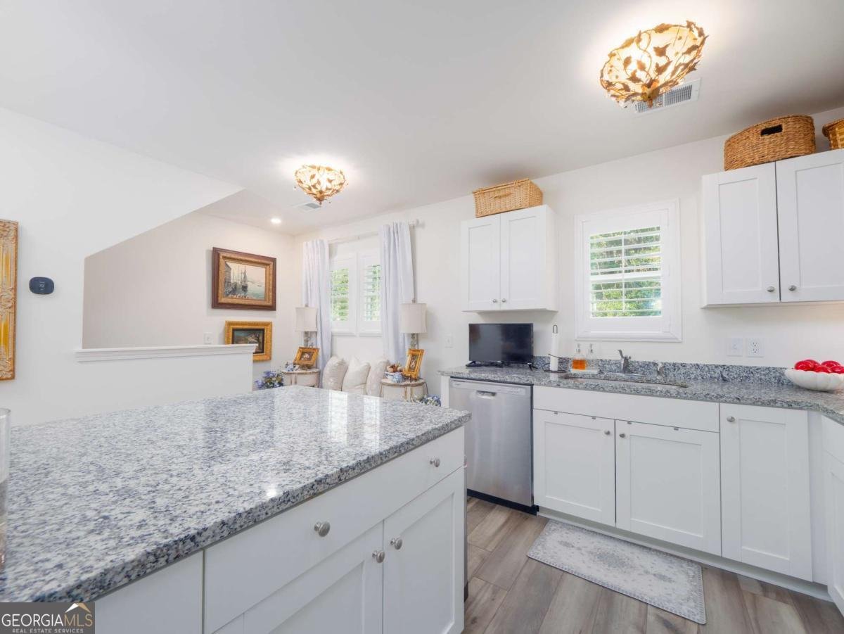 138 Mohr Club Drive Darien - 18
