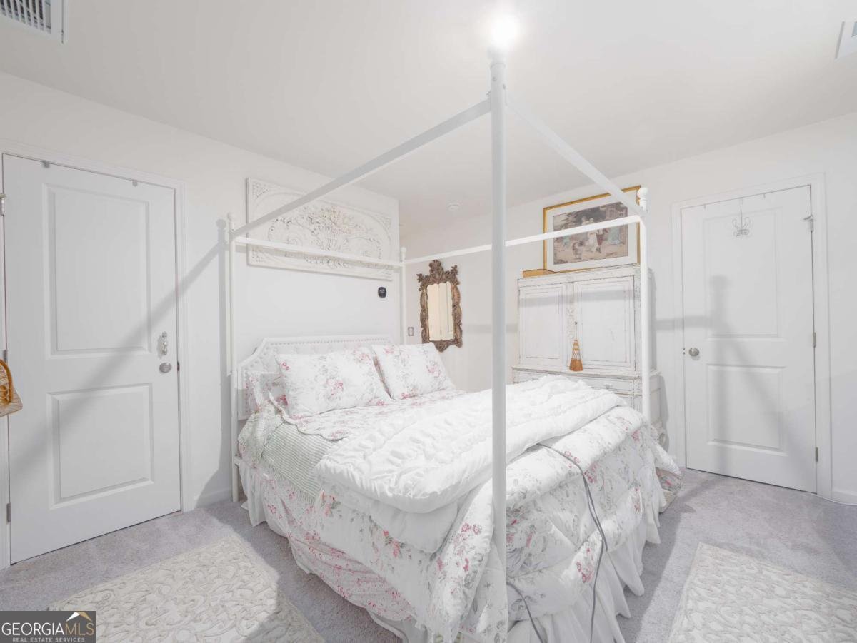 138 Mohr Club Drive Darien - 21