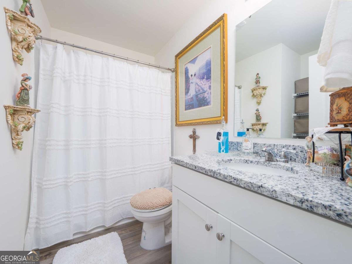 138 Mohr Club Drive Darien - 28