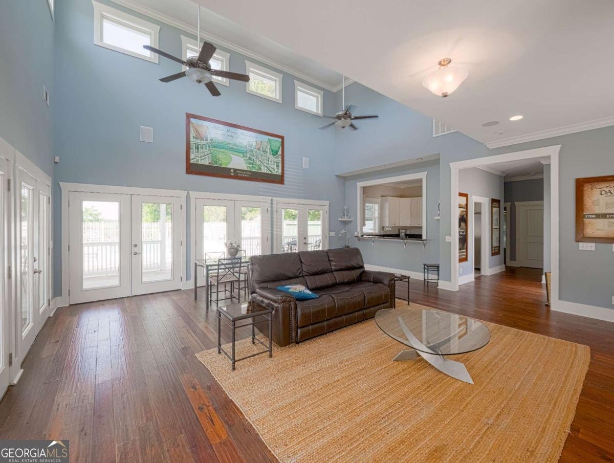 138 Mohr Club Drive Darien - 33