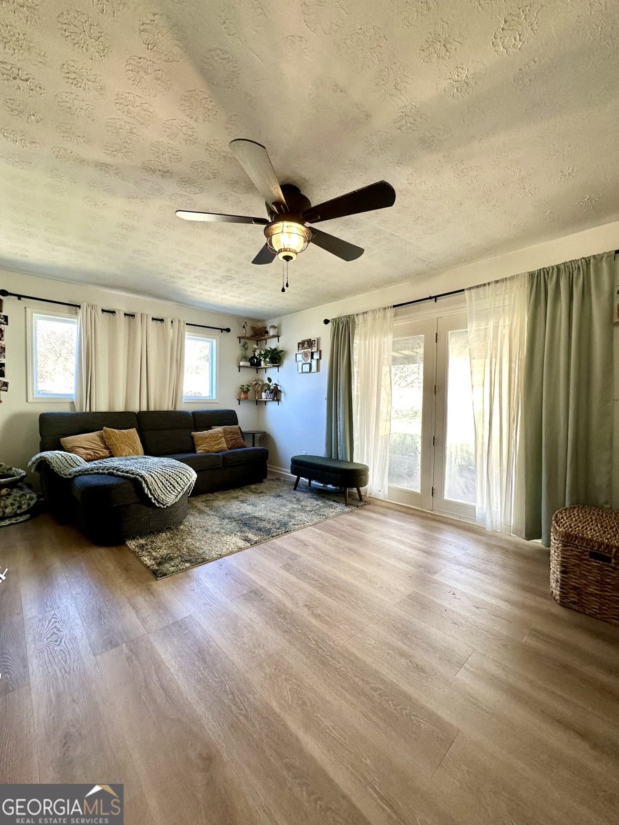 660 Valley Road Cedartown - 17