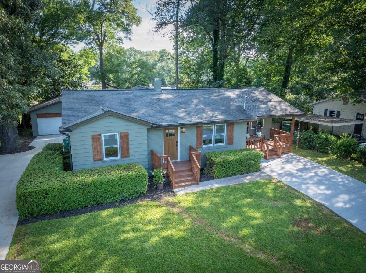 995 Valley Drive Smyrna - 1