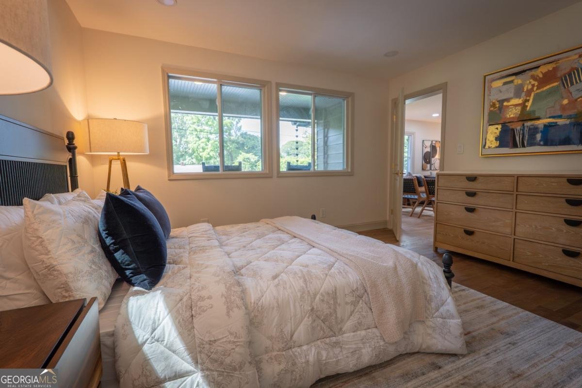 995 Valley Drive Smyrna - 24