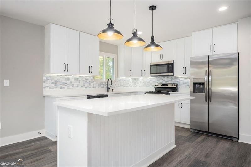 1381 Flat Rock Stockbridge - 2