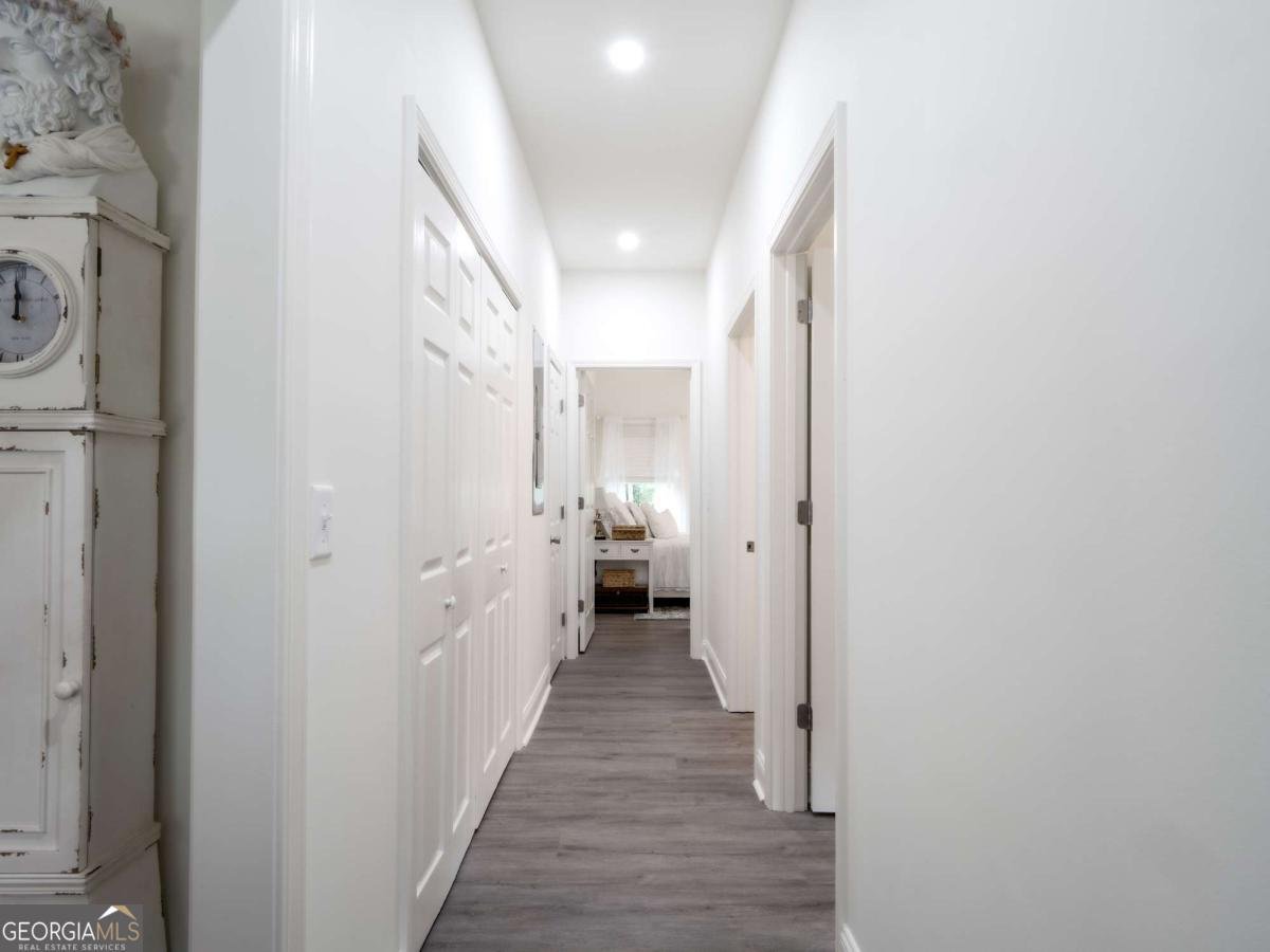 1007 Elbert Extension Darien - 17