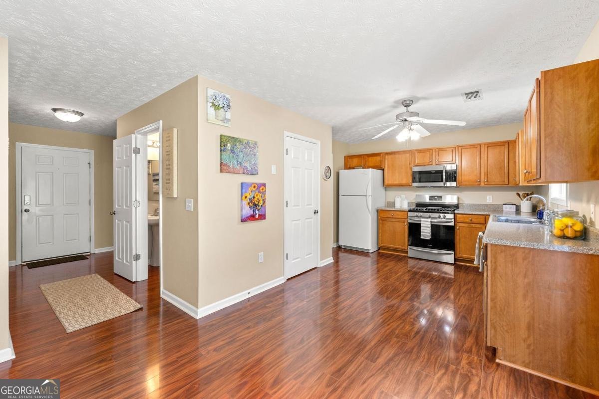 303 Remington Place Boulevard Dallas - 7