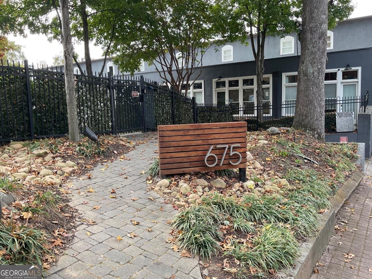 675 Greenwood Avenue Atlanta - 19