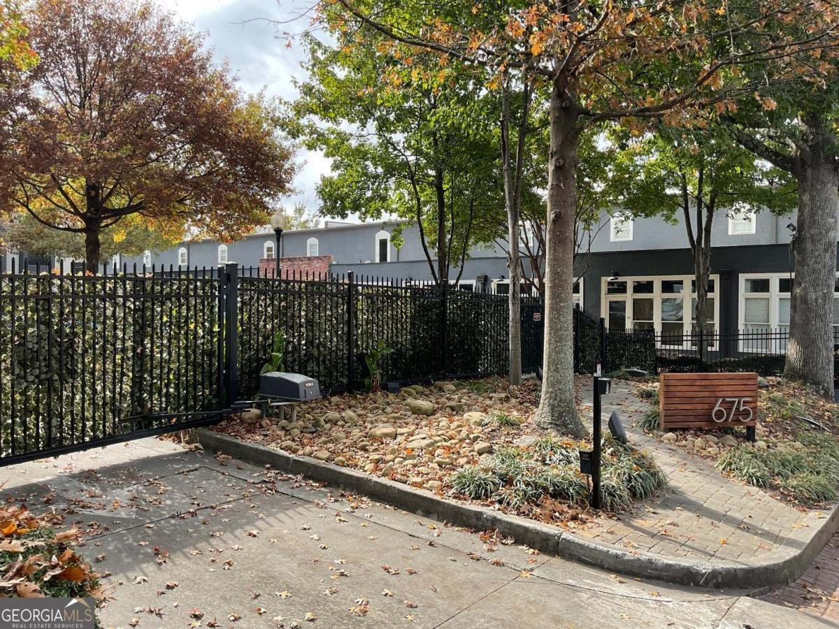 675 Greenwood Avenue Atlanta - 22