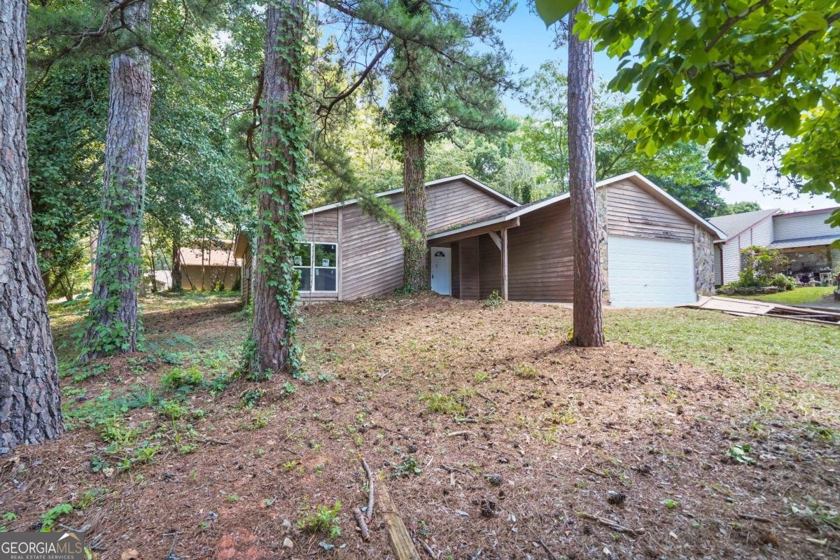 391 Park Ridge Circle Riverdale - 2