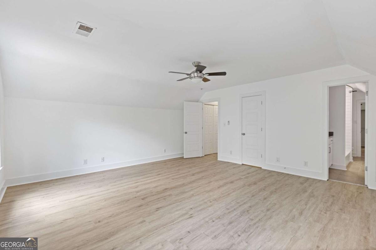 7090 Riverside Drive Atlanta - 20