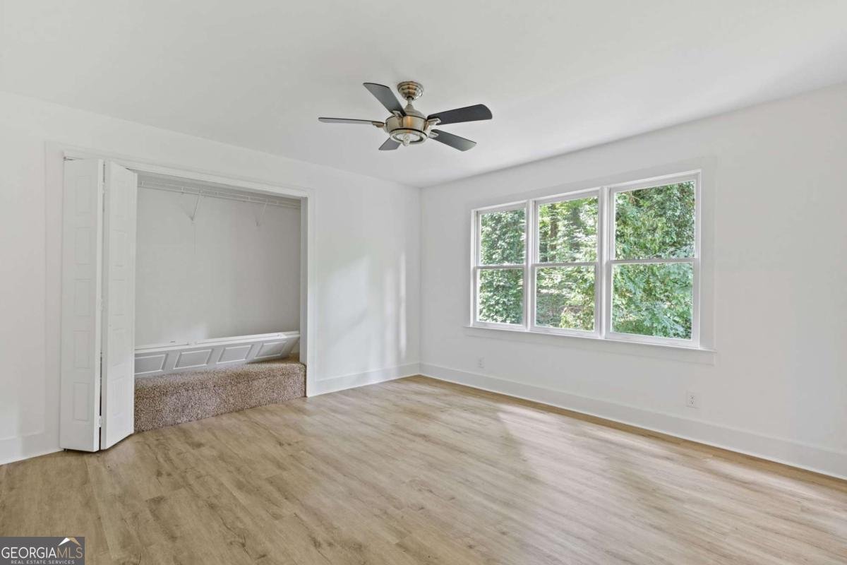 7090 Riverside Drive Atlanta - 27