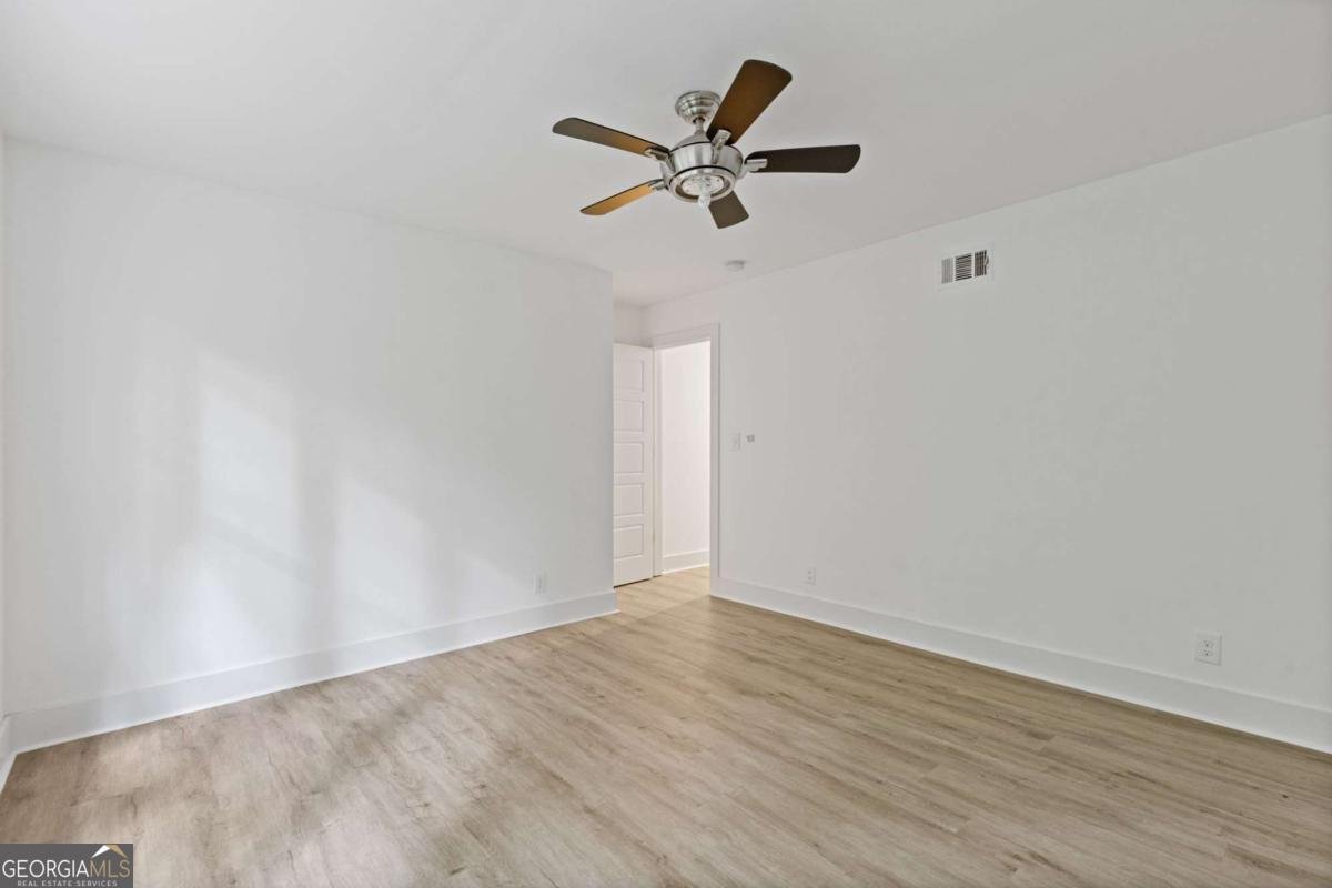 7090 Riverside Drive Atlanta - 28