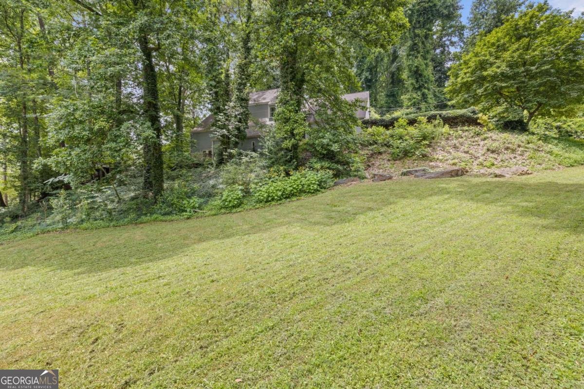7090 Riverside Drive Atlanta - 46