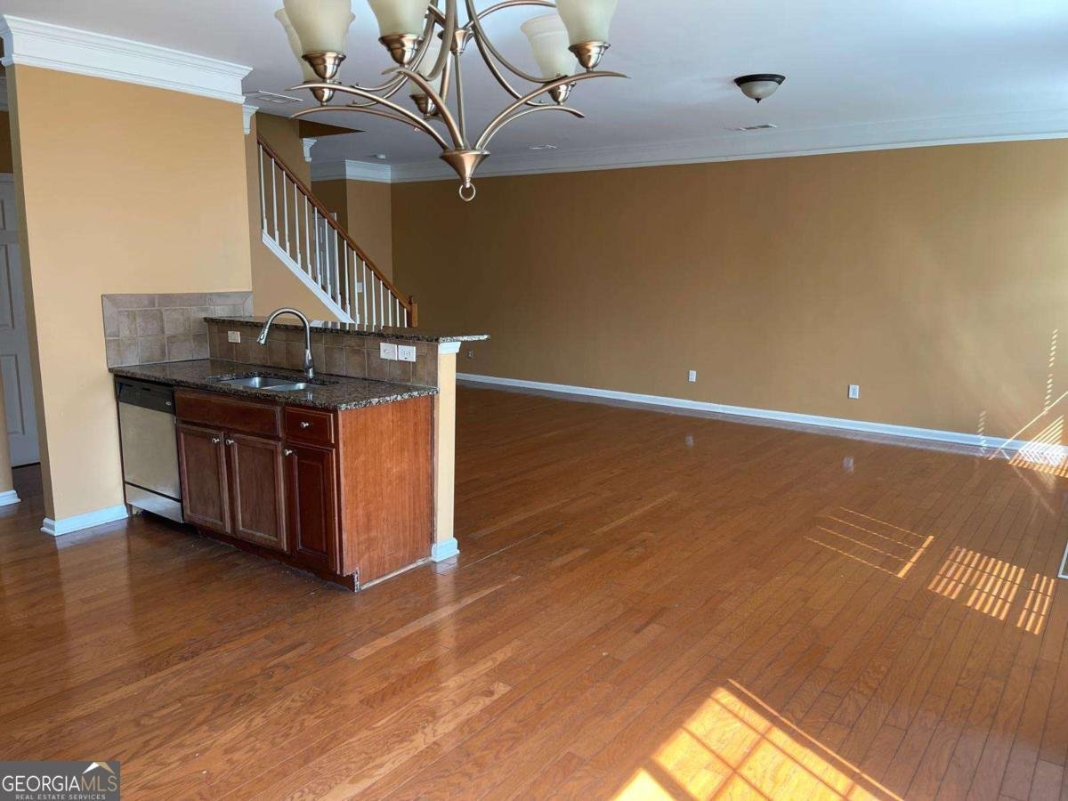 212 BELLECLIFF Court Tucker - 17