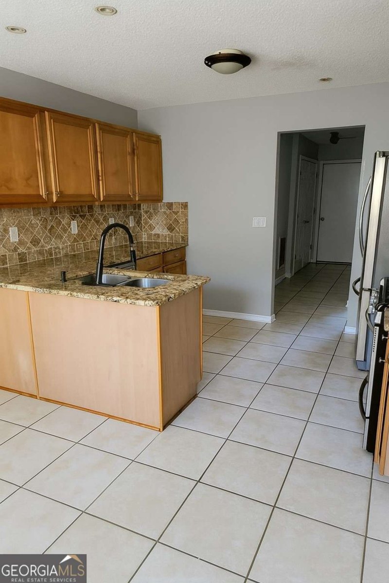1379 Persimmon Court Lithonia - 10
